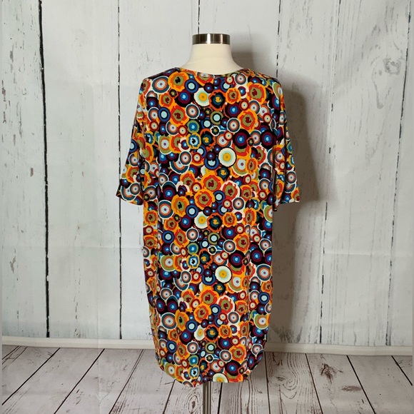 Lula Roe Irma - Picture 4 of 8